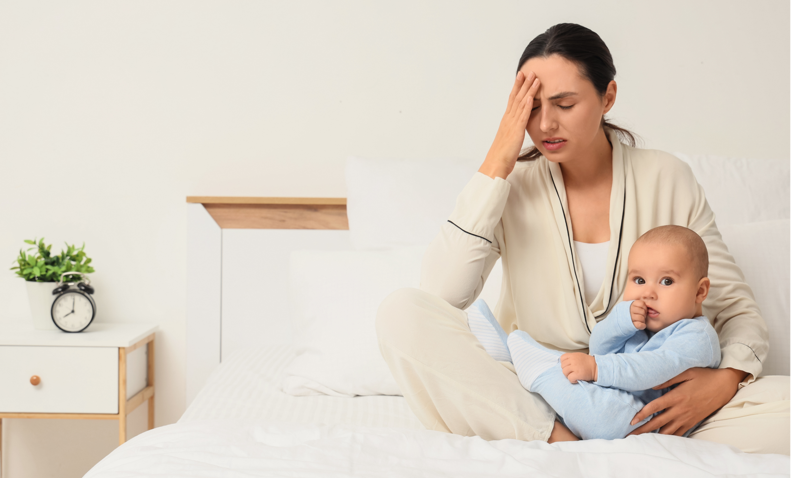 Lenie Stender deelt haar eigen ervaring met postnatale depressie en legt uit hoe hormonen, oxytocine en voedingstekorten een rol spelen. Voor elke moeder die zich de weg kwijt voelt.